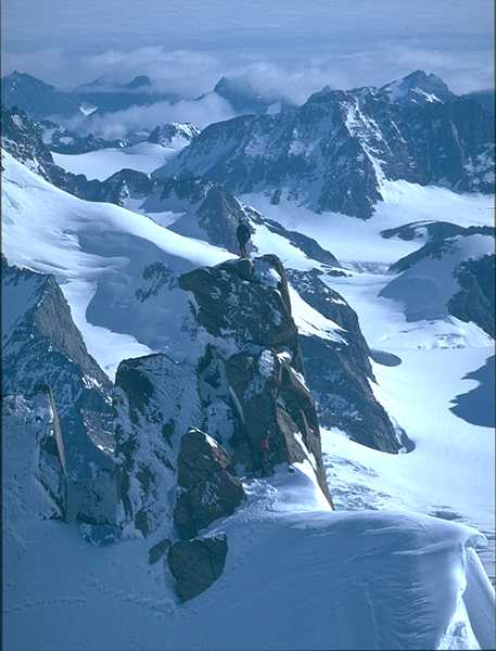 Down Load Time 11 secs at 28k